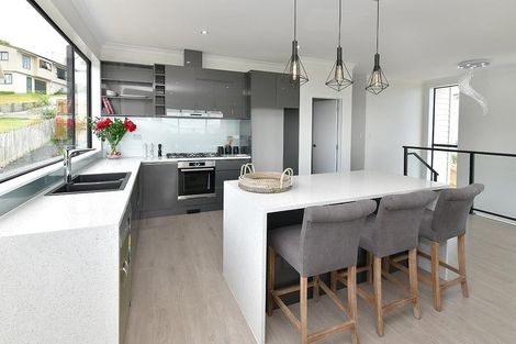 Photo of property in 61 Landmark Terrace, Orewa, 0931