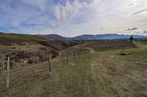 Photo of property in 1 Cairnmuir Crescent, Cromwell, 9310