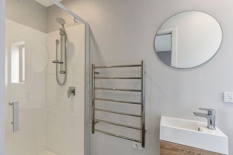 Photo of property in 7/9 Grove Road, Addington, Christchurch, 8024