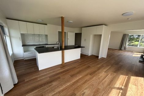 Photo of property in 32 Kiwi Road, Raumati Beach, Paraparaumu, 5032