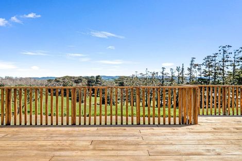 Photo of property in 30 Mahurangi East Road, Snells Beach, 0982