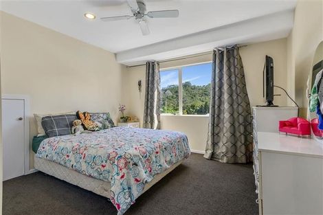 Photo of property in 3/96 Balmain Road, Chatswood, Auckland, 0626