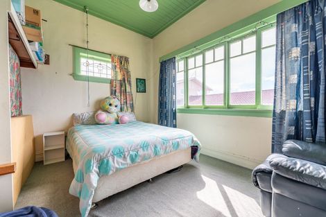Photo of property in 12-12a Campbell Street, Maori Hill, Timaru, 7910