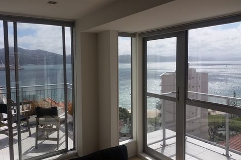 Photo of property in 3/16 Oriental Terrace, Oriental Bay, Wellington, 6011