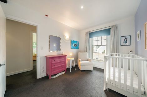 Photo of property in 2/12 Little George Street, Thorndon, Wellington, 6011