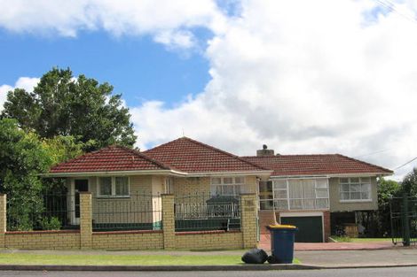 Photo of property in 99 Rosier Road, Glen Eden, Auckland, 0602