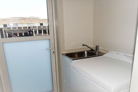 Photo of property in 3/966 Colombo Street, St Albans, Christchurch, 8014