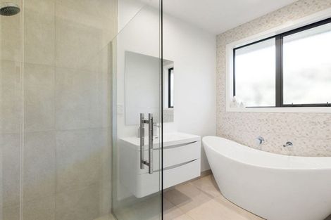 Photo of property in 14 Bronte Place, Leamington, Cambridge, 3432