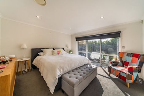 Photo of property in 140 Norana Road, Timberlea, Upper Hutt, 5018