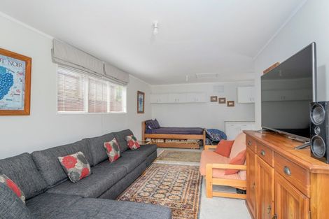 Photo of property in 9 Pauanui Beach Road, Pauanui, Hikuai, 3579