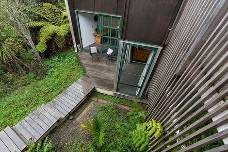 Photo of property in 6 Gannet Point, Rothesay Bay, Auckland, 0630