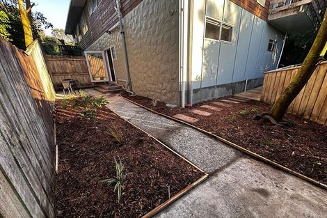 Photo of property in 1a Tree Top Lane, Paparangi, Wellington, 6037