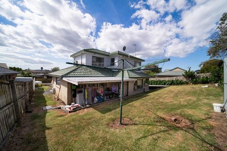 Photo of property in 16 Grangewood Close, Favona, Auckland, 2024