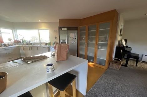 Photo of property in 41 Lynwood Road, New Lynn, Auckland, 0600