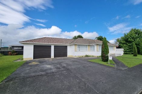 Photo of property in 2 Denbigh Square, Feilding, 4702