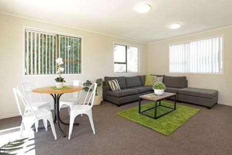 Photo of property in 51 John Walker Drive, Manurewa, Auckland, 2102