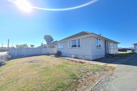 Photo of property in 27 Avro Crescent, Hornby, Christchurch, 8042