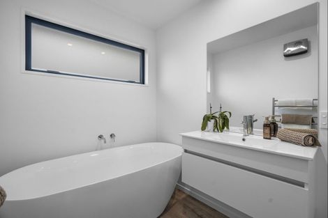 Photo of property in 21 Rosalind Avenue, Darfield, 7571