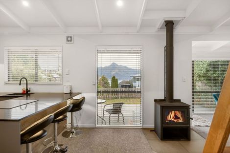 Photo of property in 1b Dart Place, Fernhill, Queenstown, 9300