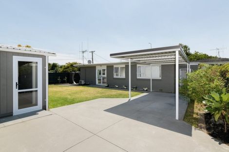 Photo of property in 239b Ngatai Road, Otumoetai, Tauranga, 3110