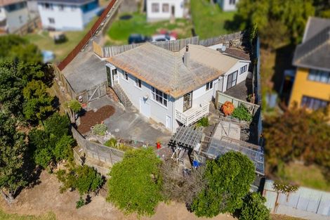 Photo of property in 34 Takapuwahia Drive, Takapuwahia, Porirua, 5022