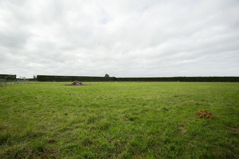 Photo of property in 1371 Longbeach Road, Eiffelton, Ashburton, 7774