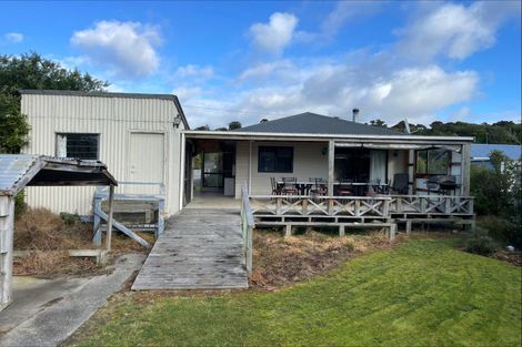 Photo of property in 17 Wratten Road, Owaka, 9585
