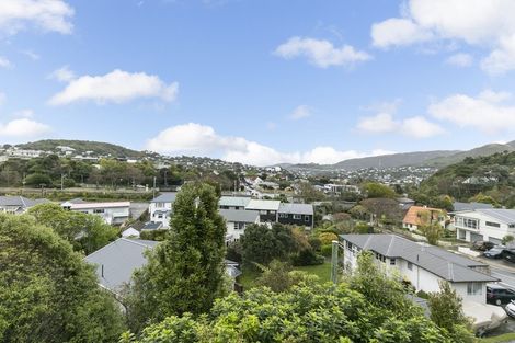 Photo of property in 3/57 Simla Crescent, Khandallah, Wellington, 6035