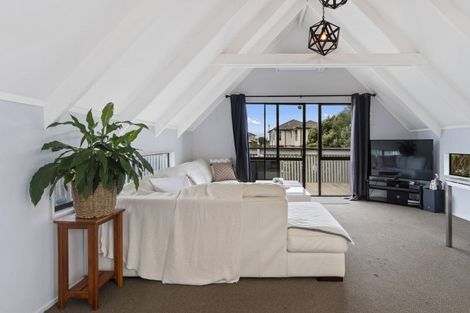 Photo of property in 1281 Papamoa Beach Road, Papamoa Beach, Papamoa, 3118
