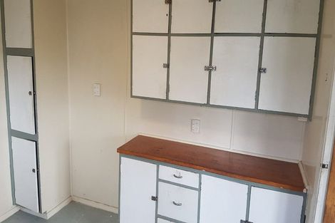 Photo of property in 5- 7 Hazard Grove, Cannons Creek, Porirua, 5024
