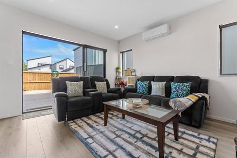 Photo of property in 37 Kairakau Street, Papakura, 2110
