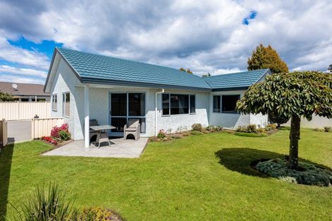 Photo of property in 88b Kensington Drive, Taradale, Napier, 4112