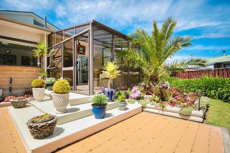 Photo of property in 11 Stafford Street, Westport, 7825