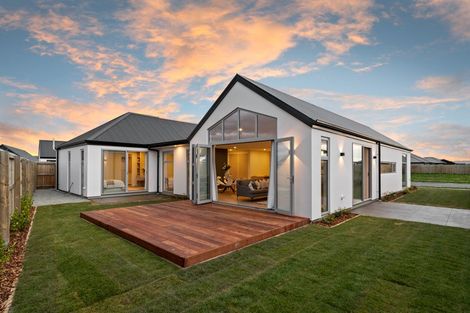 Photo of property in 7 Eyles Street, Marshland, Christchurch, 8083