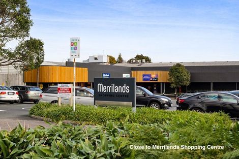 Photo of property in 1/9 Waiwera Place, Merrilands, New Plymouth, 4312