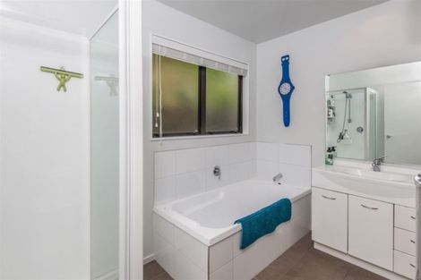 Photo of property in 12a Cambrian Street, Churton Park, Wellington, 6037