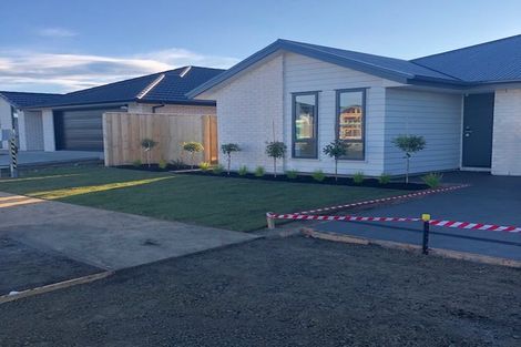 Photo of property in 17 Broadway Parade, Rolleston, 7615