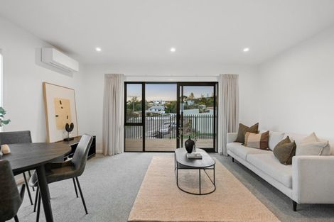 Photo of property in 3u3 Vesty Avenue, Hillcrest, Hamilton, 3216