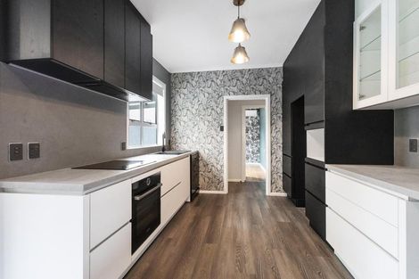 Photo of property in 49 Hamilton Road, Cambridge, 3434