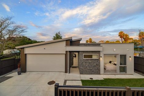 Photo of property in 15a Elliot Street, Riverhead, 0820