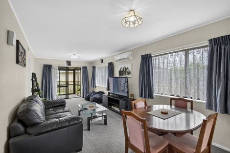 Photo of property in 2 Vogel Street, Fitzroy, New Plymouth, 4312