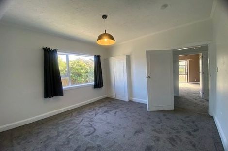 Photo of property in 22 Winters Road, Redwood, Christchurch, 8051