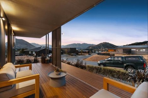 Photo of property in 49 Farrant Drive, Wanaka, 9305