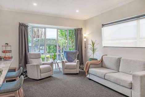 Photo of property in 95 Russell Street, Westport, 7825