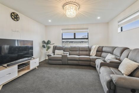 Photo of property in 11 Clonbunny Close, Rolleston, 7614