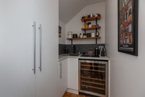 Photo of property in 101 Kakariki Grove, Waikanae, 5036