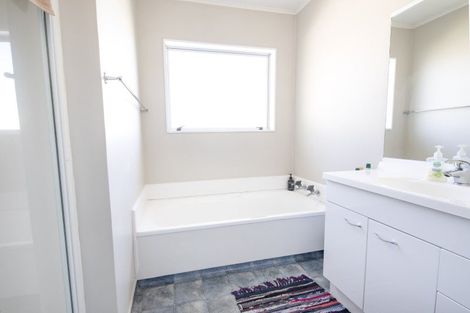 Photo of property in 218a Kennedy Road, Onekawa, Napier, 4110