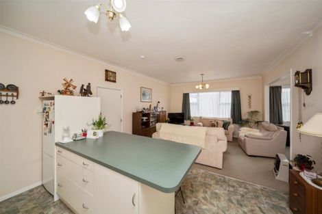 Photo of property in 62 Wilson Street, Hawera, 4610