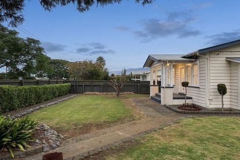 Photo of property in 33a Gloucester Road, Manurewa, Auckland, 2102