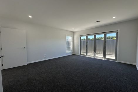 Photo of property in 6 George Yee Place, Taradale, 4112